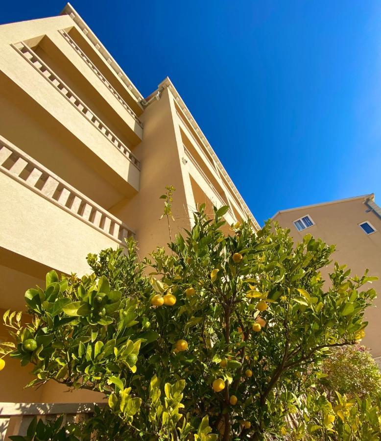 Hotel Villa Dzamonja Bol Esterno foto